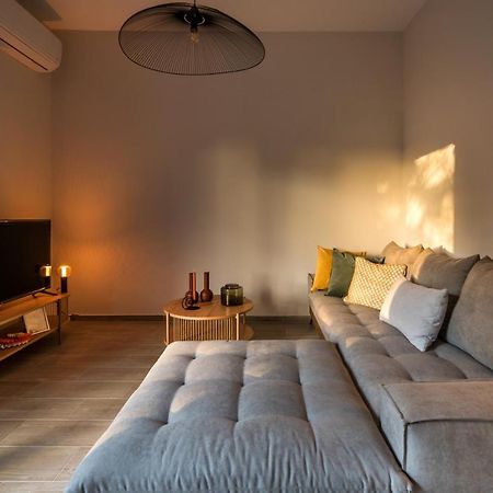 Eleusis Suites Α Eksteriør billede
