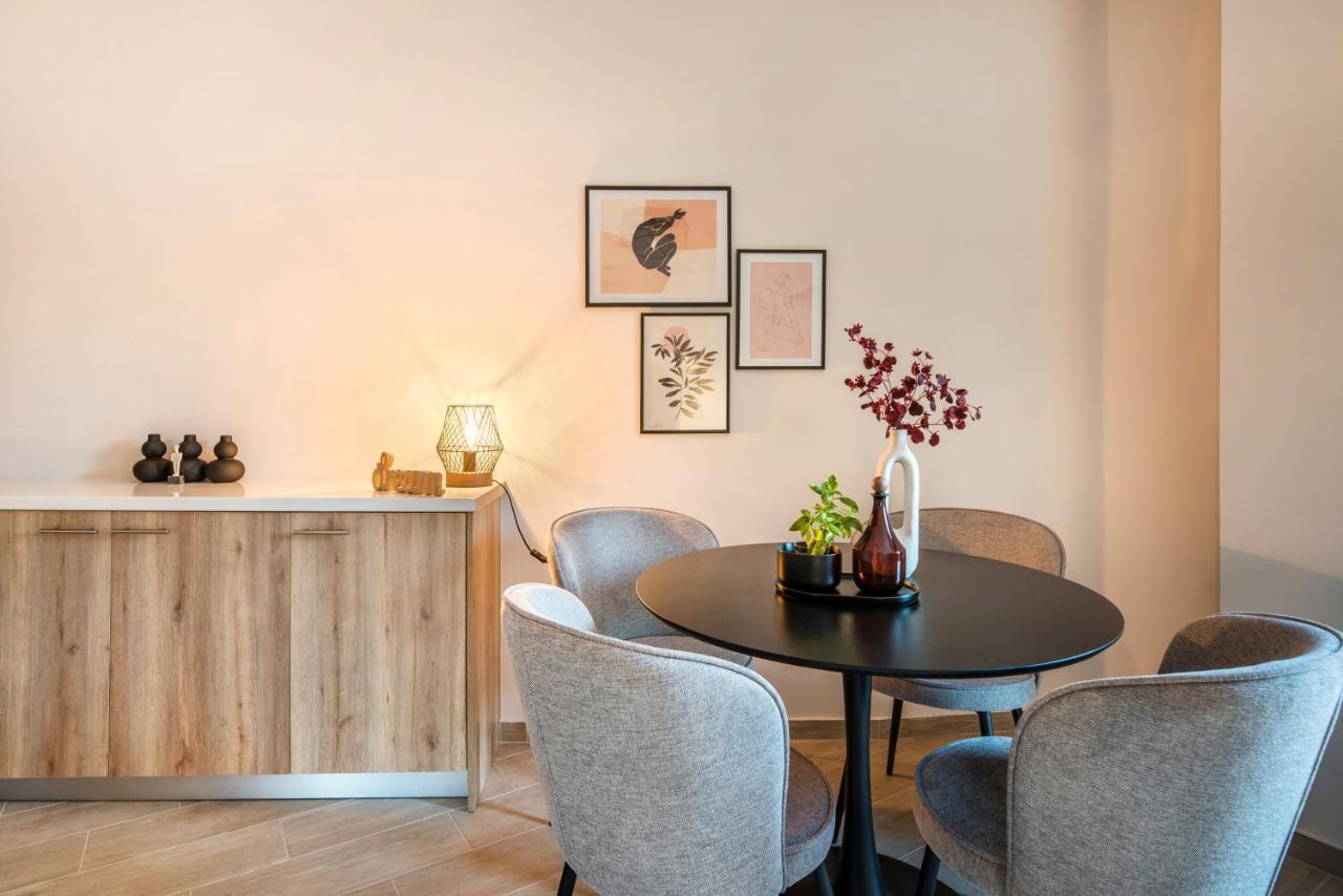 Eleusis Suites Α Eksteriør billede